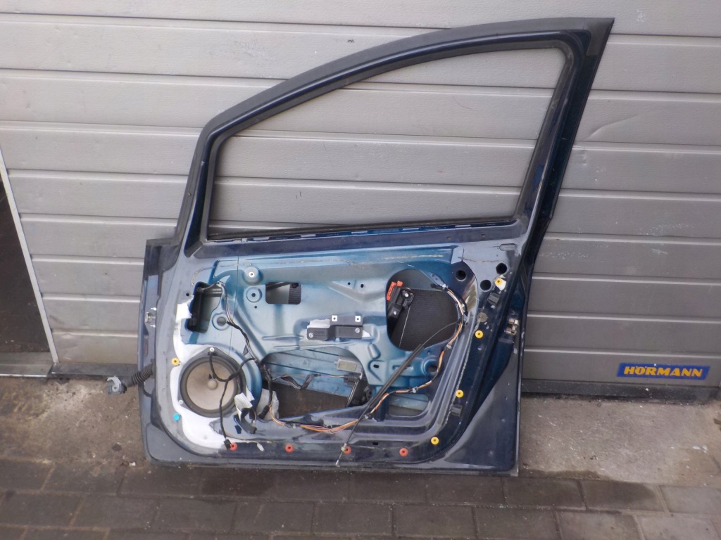 фото №4, Правое передние дверь fiat punto