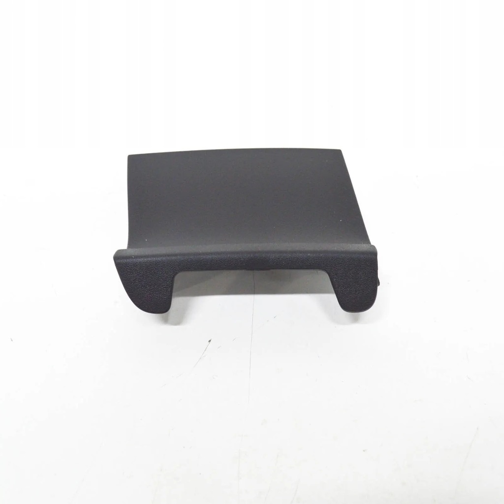 фото №8, Audi a3 8p заглушка фаркопа буксировочный заднего бампера 8p0807441c01c