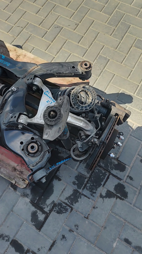 фото №8, Mitsubishi outlander iv 21- поворотний кулак важіль амортизатор підвіска правий