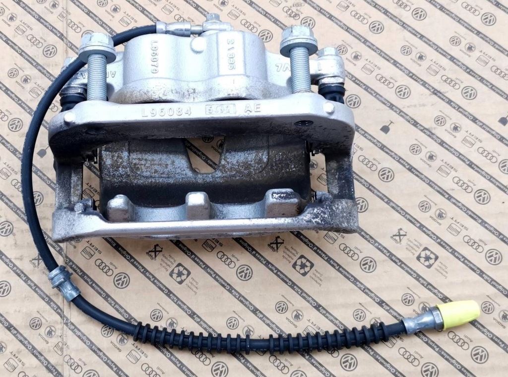 фото №8, Корпус суппорт суппорт тормозной правый перед vw id.4 1ea615124b