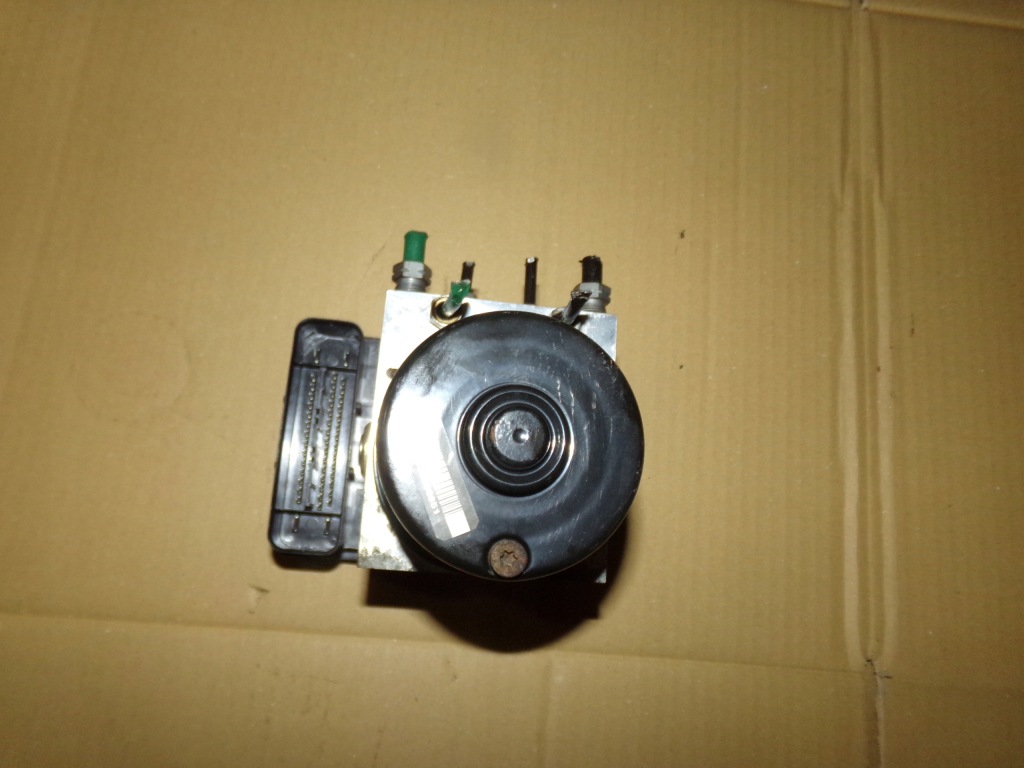 фото №1, Насос abs 9657061080 peugeot citroen c5