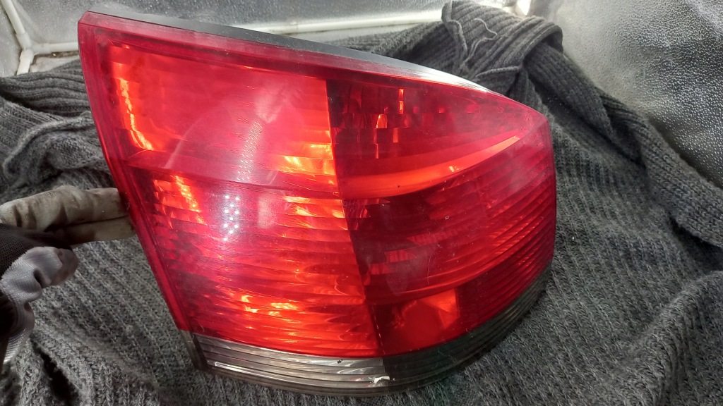 фото №1, Лампа левая задняя opel signum 07r hb 1.9td