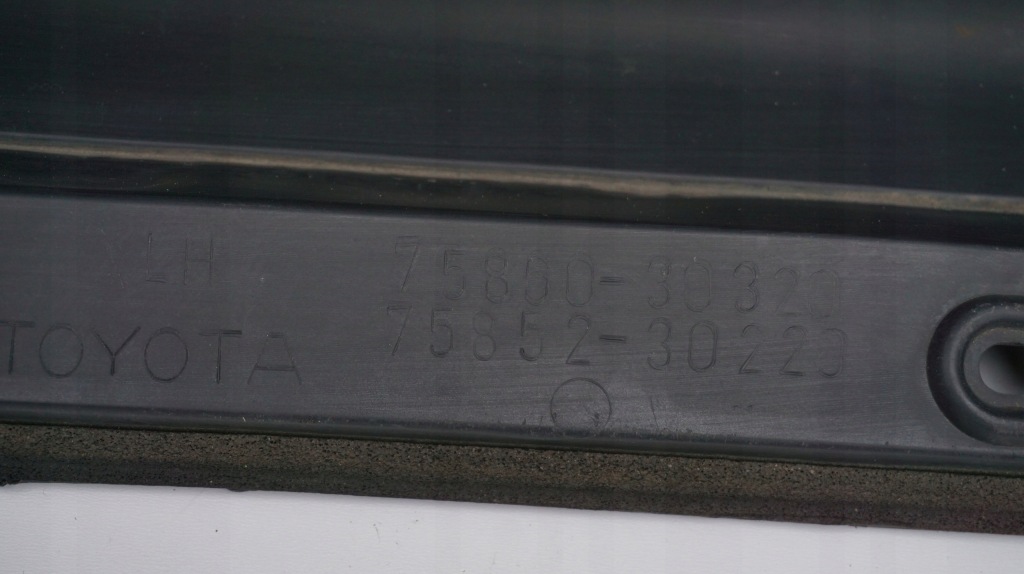 Молдинг поріг ліва поріг lexus gs350 gs450h в Україні