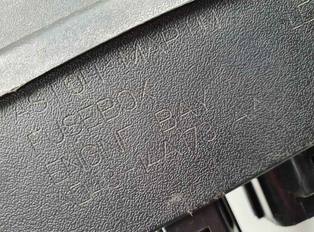 фото №5, Коробка предохранителей aston martin rapide 6.0 v12