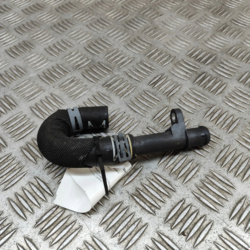 Купить Audi e-tron 2020 шланг / пабтрубок  радиатора