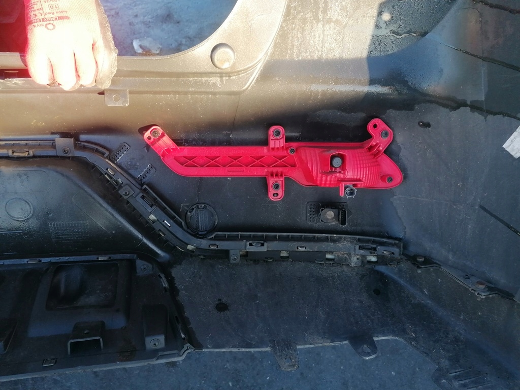 фото №10, Kia niro i 19r бампер задняя задний pdc abt повреждённый