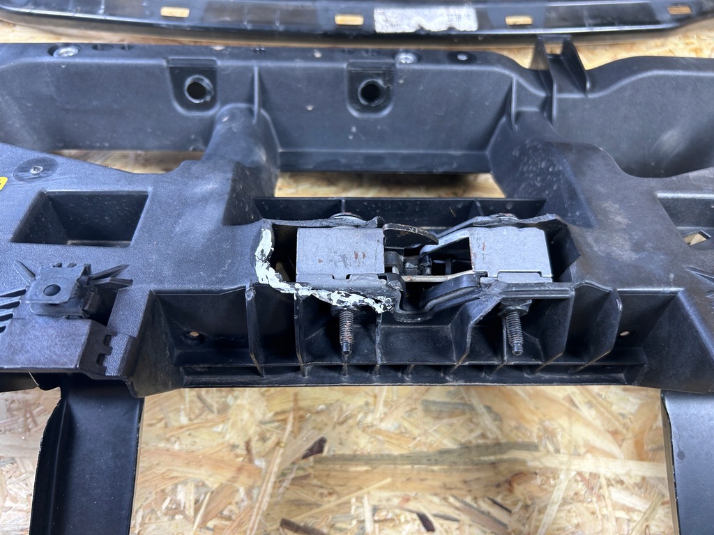 фото №5, Pas передній підсилювач балка радіатор vw id.4 id4 електрик 2020-