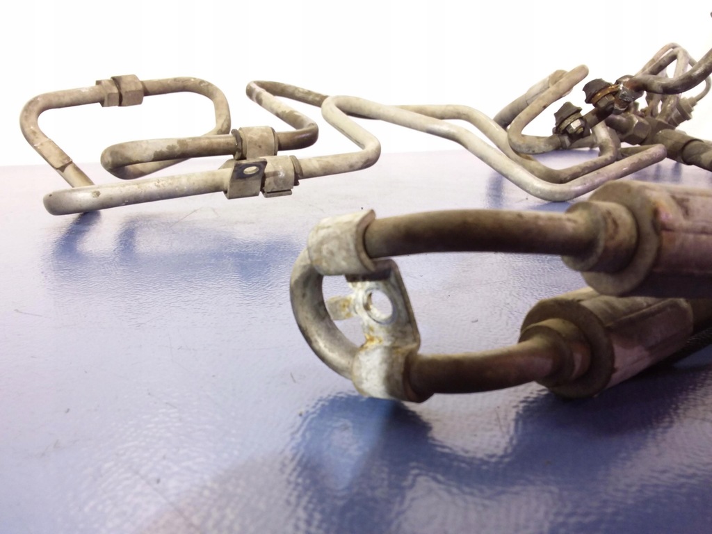 фото №2, Bmw 7 f01 f02 шланг труба подрамник wąż масла