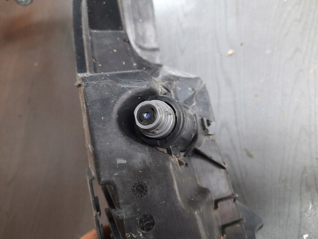 фото №5, Bmw x1 e84 2.0 20i омыватель направляющая заглушка kpl.