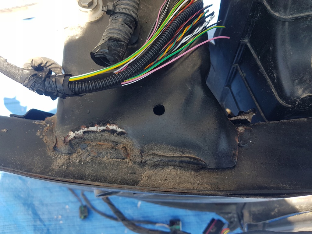 фото №13, Pas передній радіатор mg 4 mg4 2024