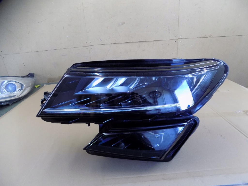 фото №1, Skoda kodiaq 566 full led лампа левая перед extra 566941015h оригинал
