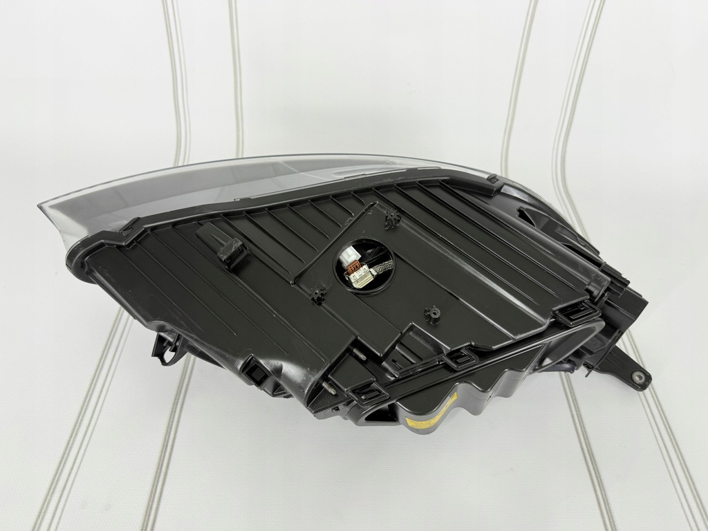 фото №9, Лампа перед передня ліва volvo v40 ксенон