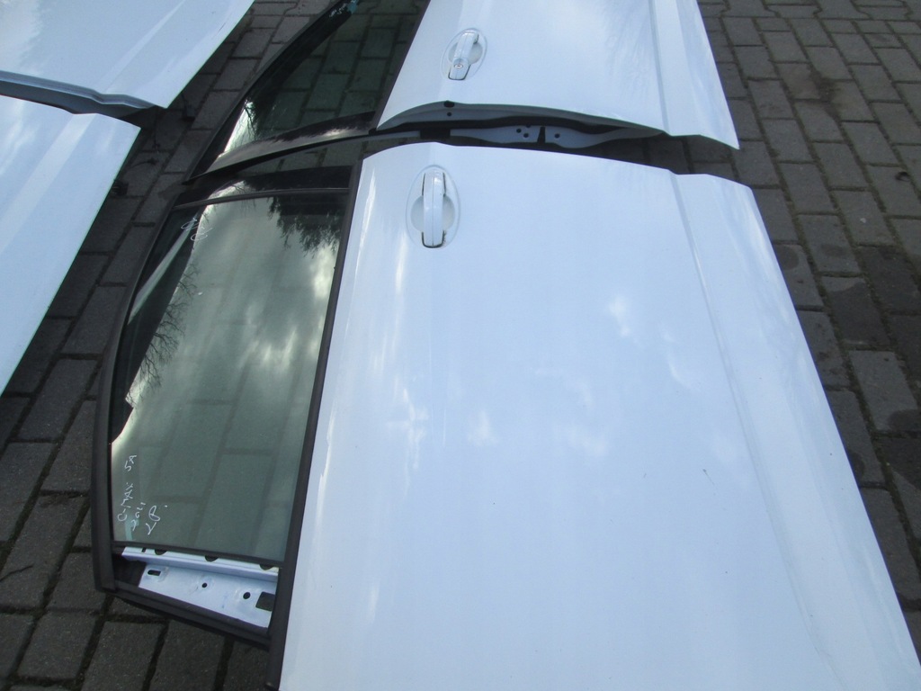 фото №11, Ford grand c-max 2010-14 lak. 5a дверь передние задние правое левая