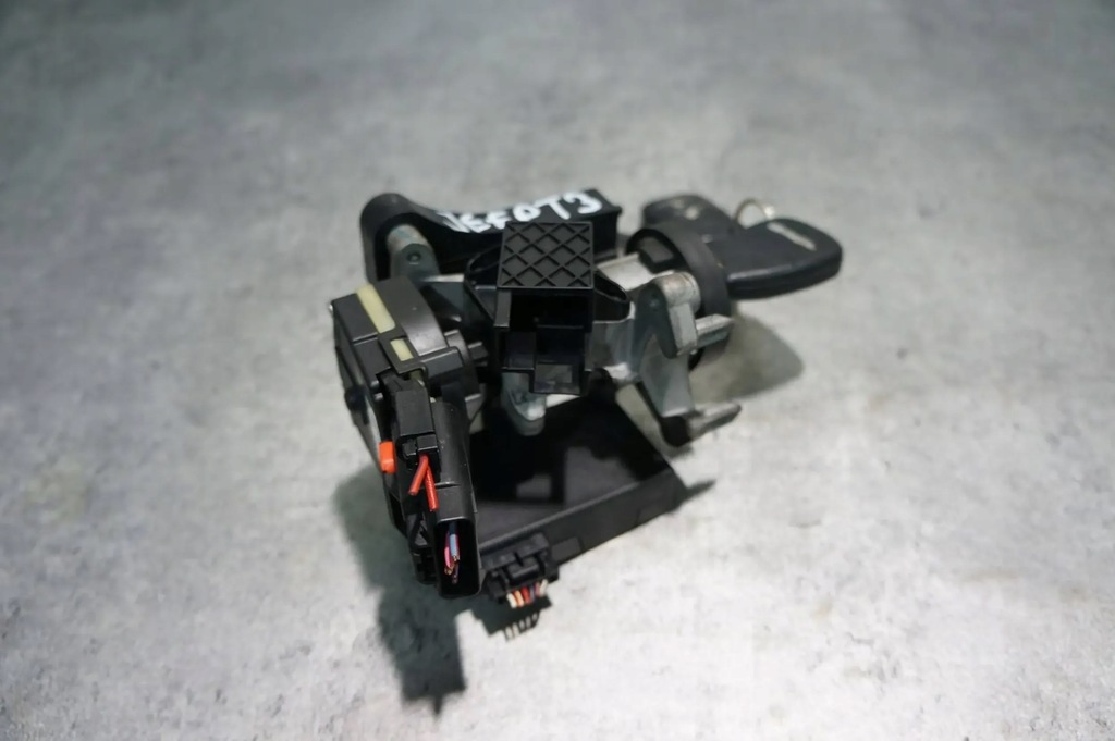 фото №6, Замок зажигания ключ jeep commander xk 3.0 crd автоматическая коробка передач