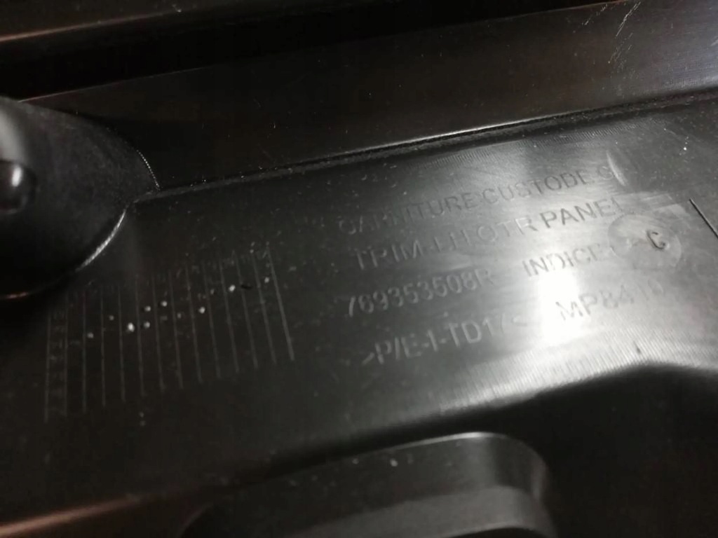 фото №2, Защита стойка левая dacia sandero iii 3