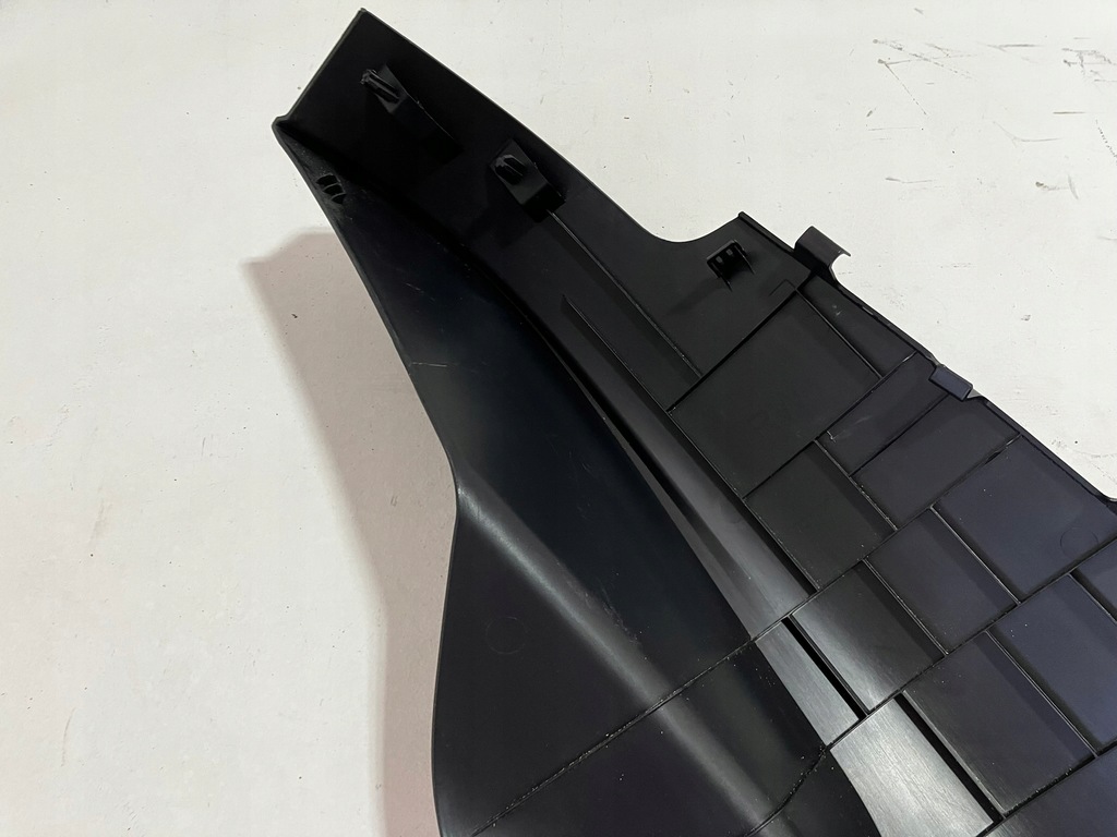 фото №13, Corolla e21 kombi защита стойка поперечина сиденье правая