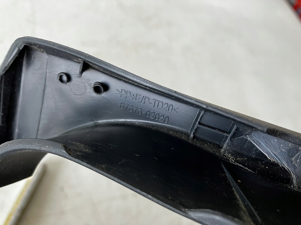 фото №9, Corolla e21 молдинг защита дверь правый задняя