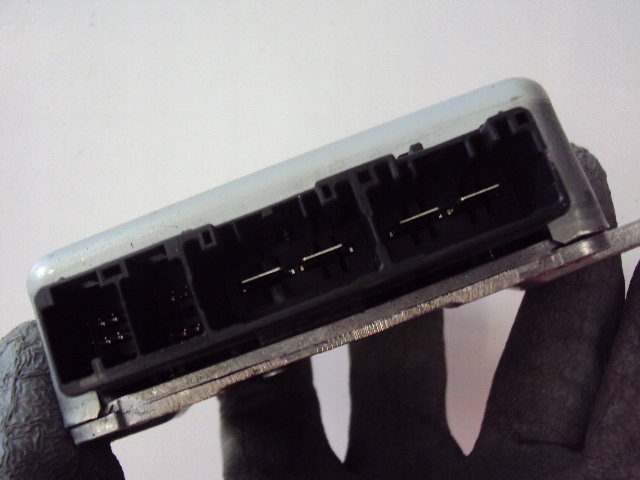 фото №4, Модуль усилителя toyota aygo ii lift 3d 2014-