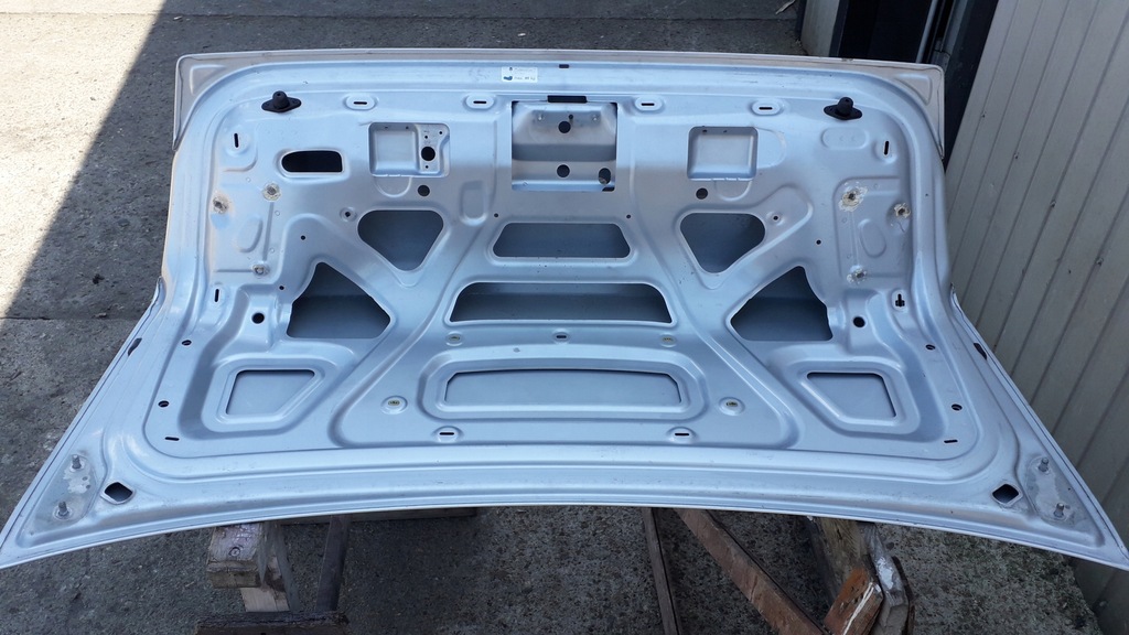 фото №9, Audi a8 d3 02-09 крышка багажника задняя задняя лак ly7