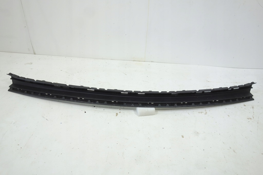 фото №1, Молдинг бампера перед mercedes cls w257 amg 21-