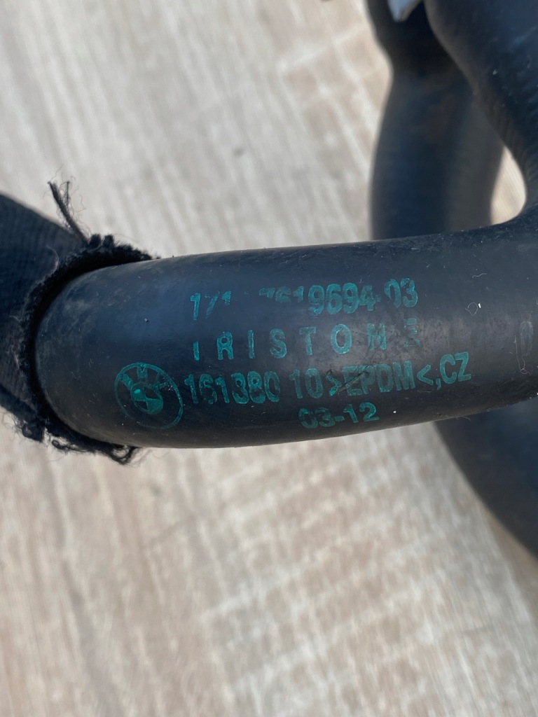 Электроклапан + провода воды bmw f10 f11 f12 f01 f03 f04 f06 f07 - 9119164 Киев