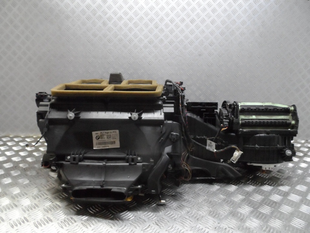 фото №1, Отопитель комплектная bmw 3 f30 f31 europa