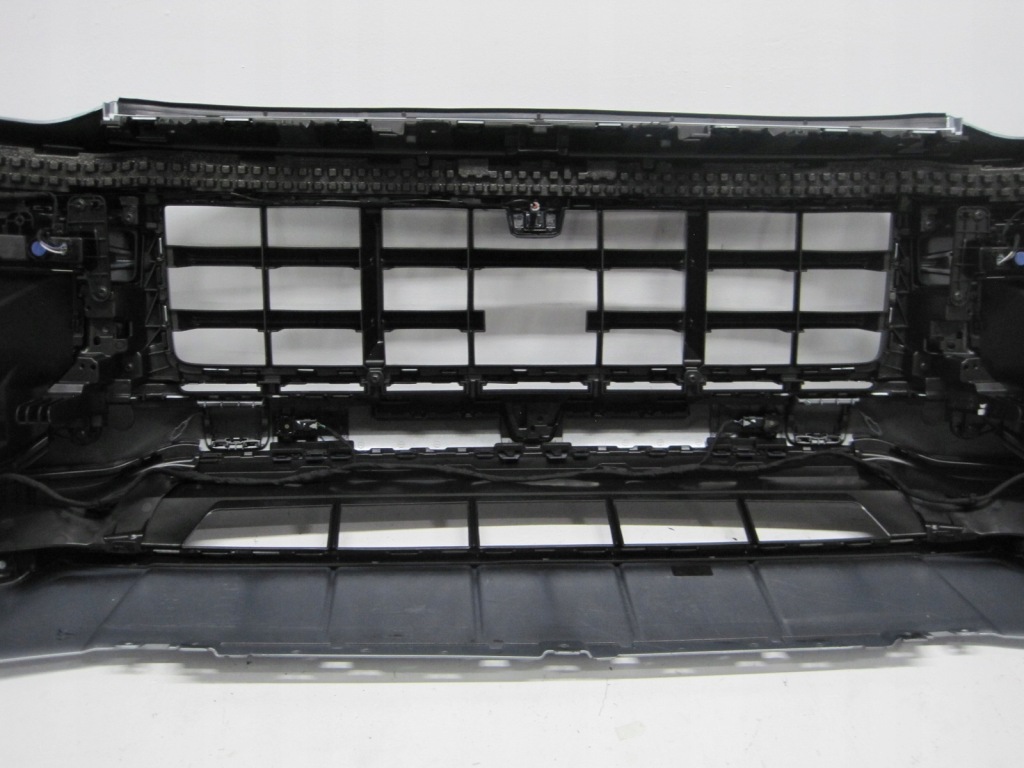 Купить Бампер перед porsche cayenne 9y0 6pdc камера sport design рестайлинг  америка