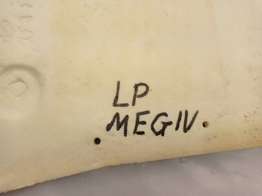 фото №6, Renault megane iv шумоизоляция pod коврик 749486657r