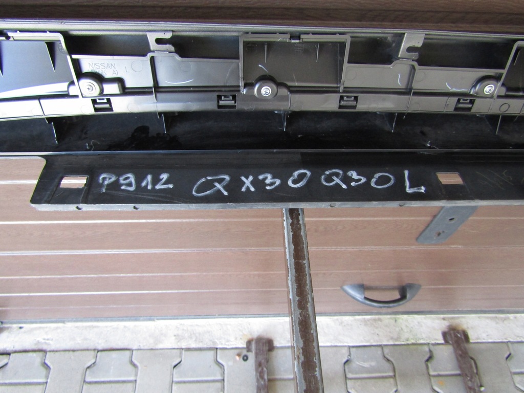 фото №8, Молдинг поріг ліва infiniti q30 qx30 76851 5da1a