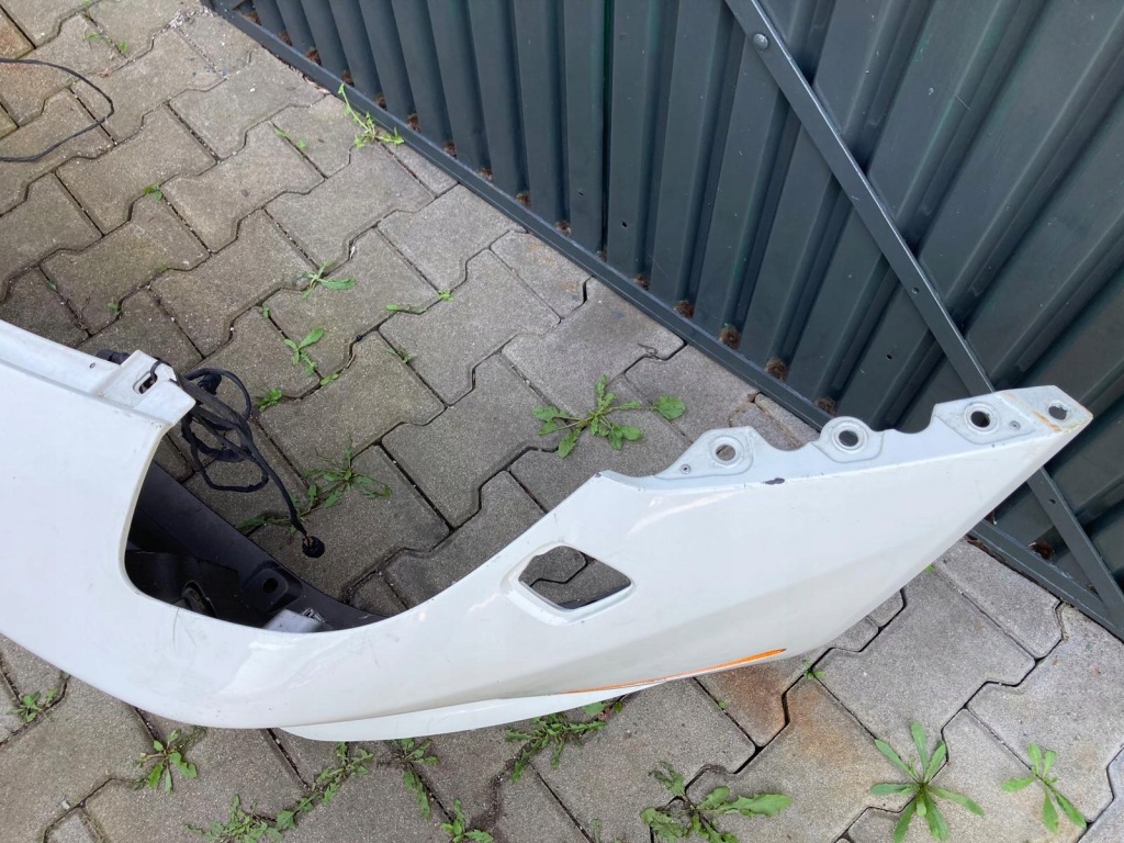 Бампер перед ferrari f12 berlinetta 084361500 0ryginał с Разборки