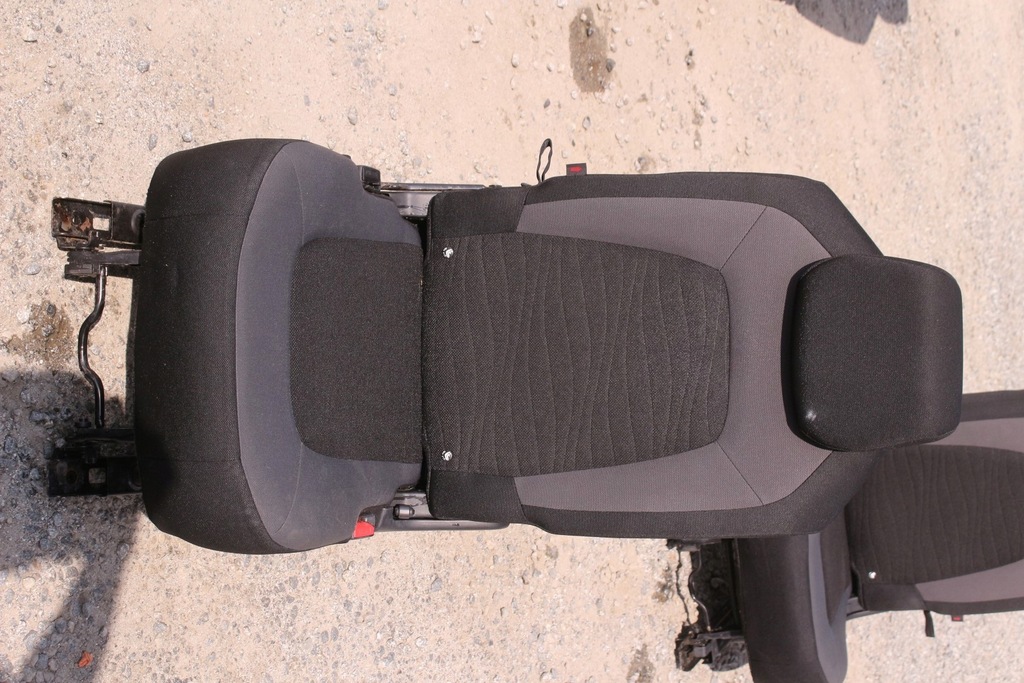 фото №3, Сиденье задняя средний ii ряд citroen c4 picasso ii