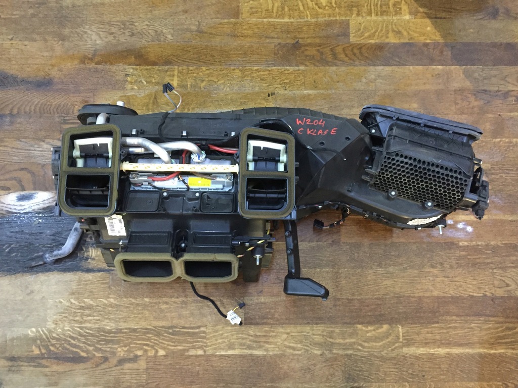 фото №1, Mercedes c w204 отопитель комплектная a2048300962