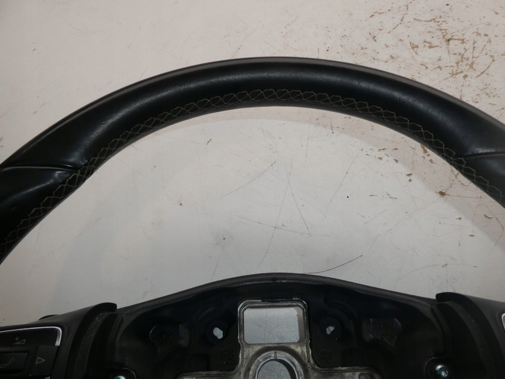 фото №7, Повітропровід шкіряний vw golf vi jetta touran