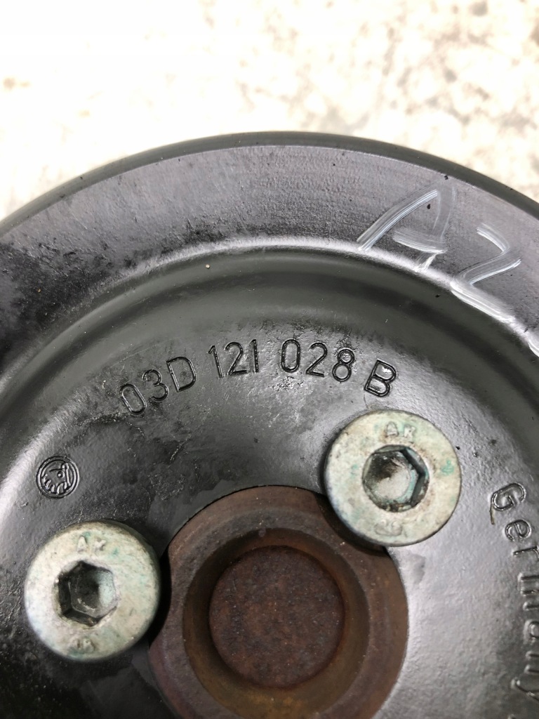 Насос воды колесо vw skoda 1.2 azq 03d121028b в Украине