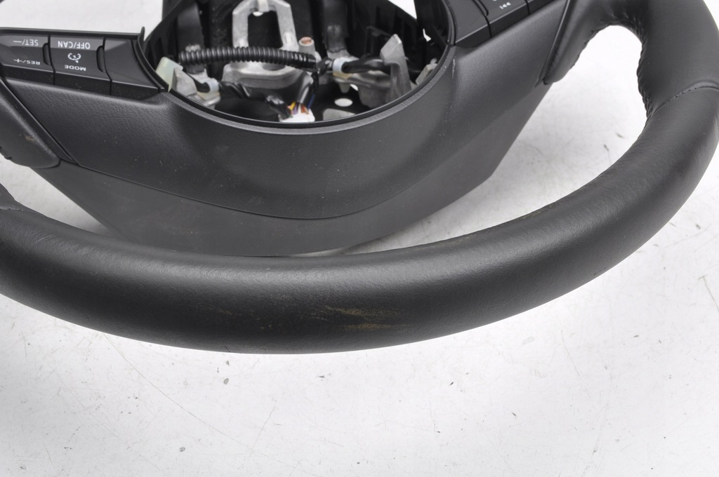 фото №11, Mazda 2 dl dj повітропровід шкіряний багатофункціональний