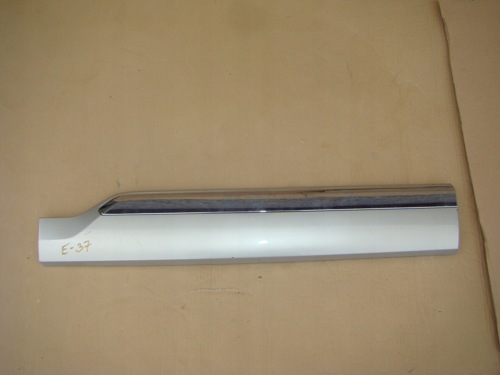 фото №1, Volvo xc90 ii inscription. накладка правая дверь. e37