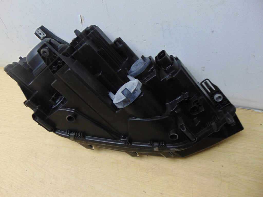 фото №10, Лампа ліва перед vw touran iv 5tb941005a europa