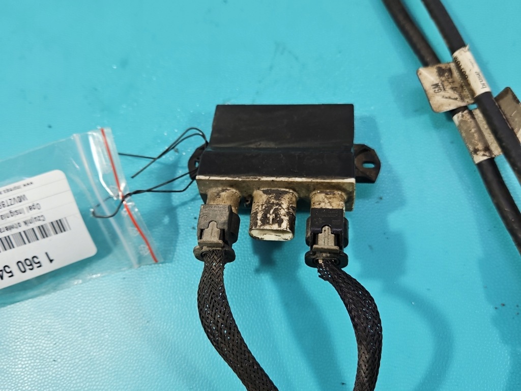 Датчик открывания крышки opel insignia b 23275430 с Разборки