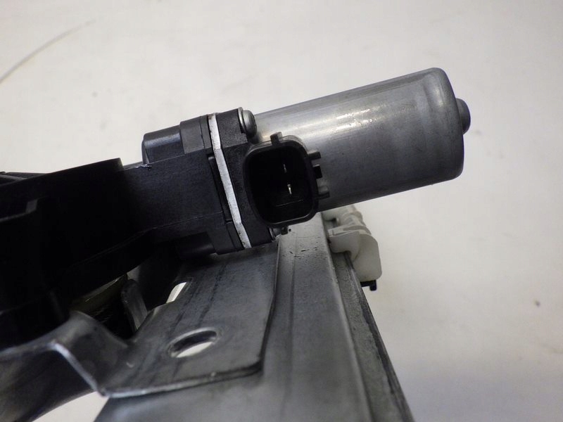 фото №6, Механизм стекло правый перед trafic vivaro iii