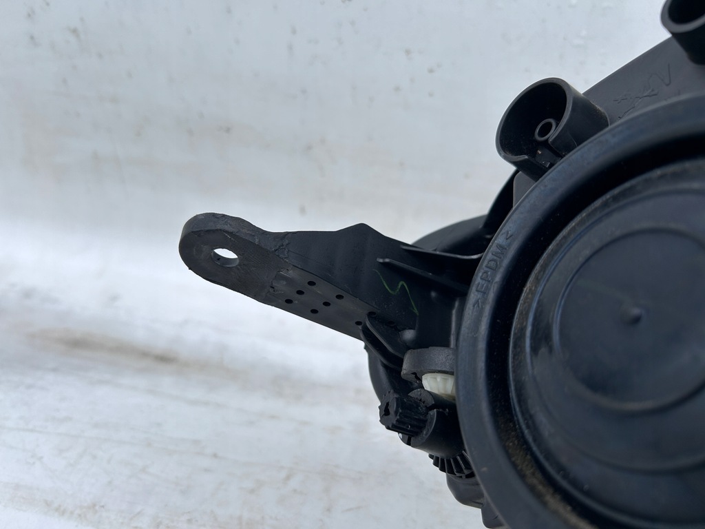 фото №12, Ford ecosport st mk2 lift лампа левая gn15-13w030-ya europa оригинал