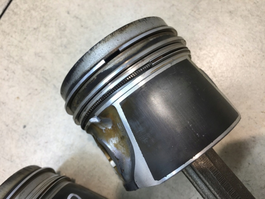 Купити Поршень шатун passat b5 fl 1.9 tdi 79l59