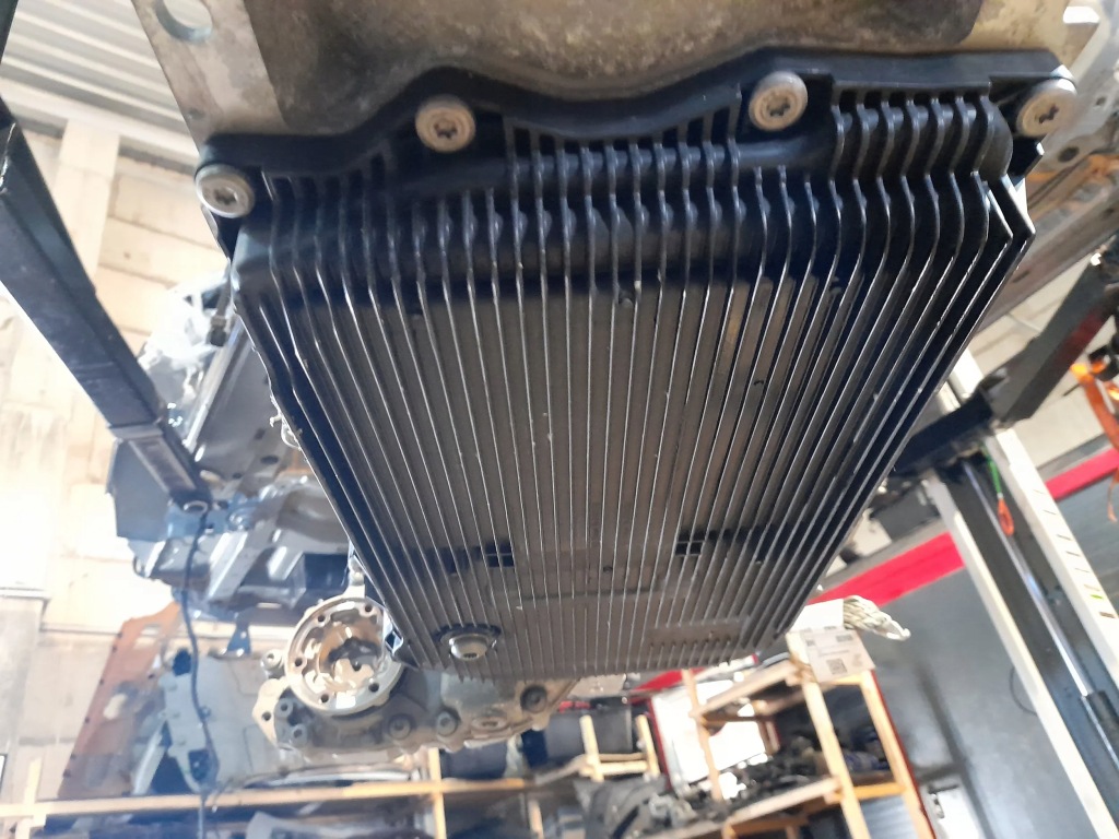 фото №12, Alfa romeo stelvio 2.0 q4 benzyn ga8hp50z коробка передач