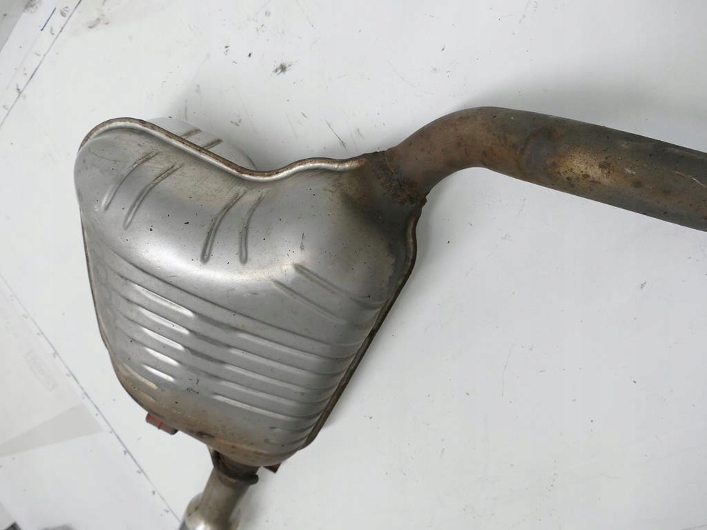 Audi a6 c6 3.0 tfsi гаситель конечный выхлоп правая  4f0253612af Доставка