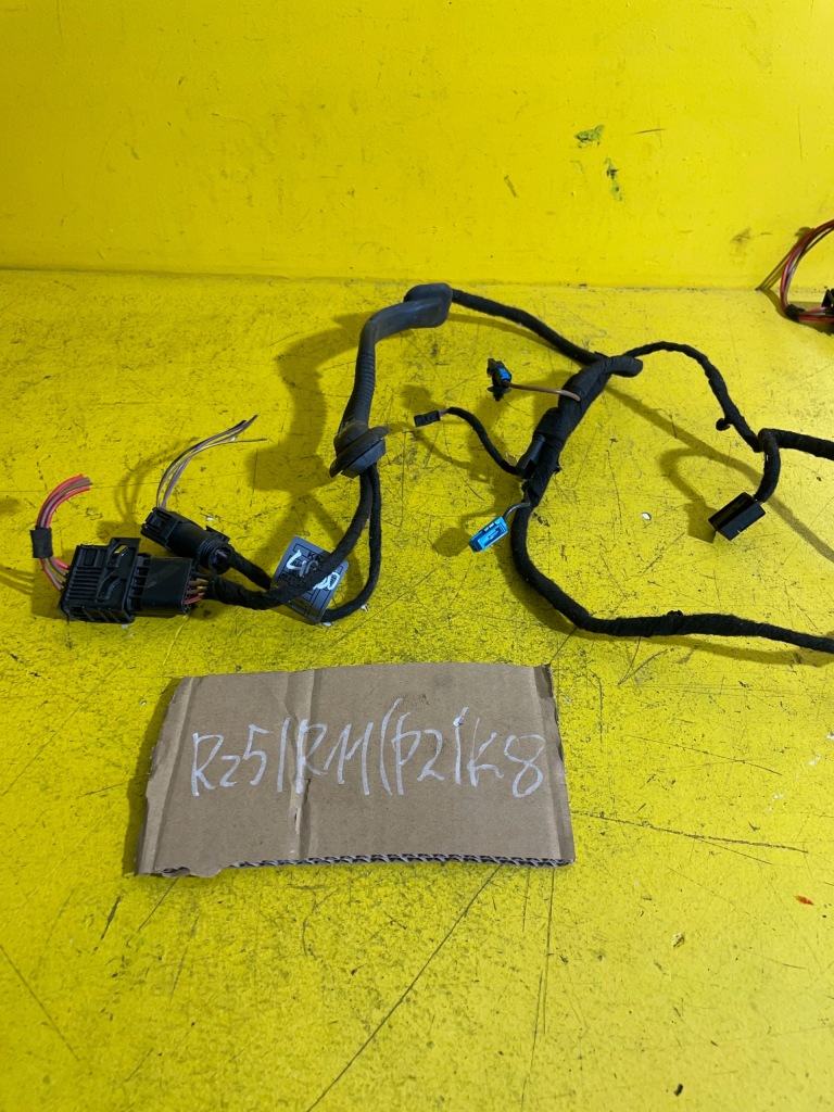 Mini cooper r56 - жгут дверь - правый задний  - 9199491 с Разборки