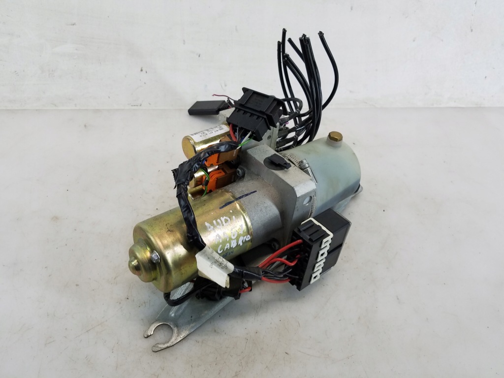 фото №1, Насос дах audi a4 b7 8h0871611a