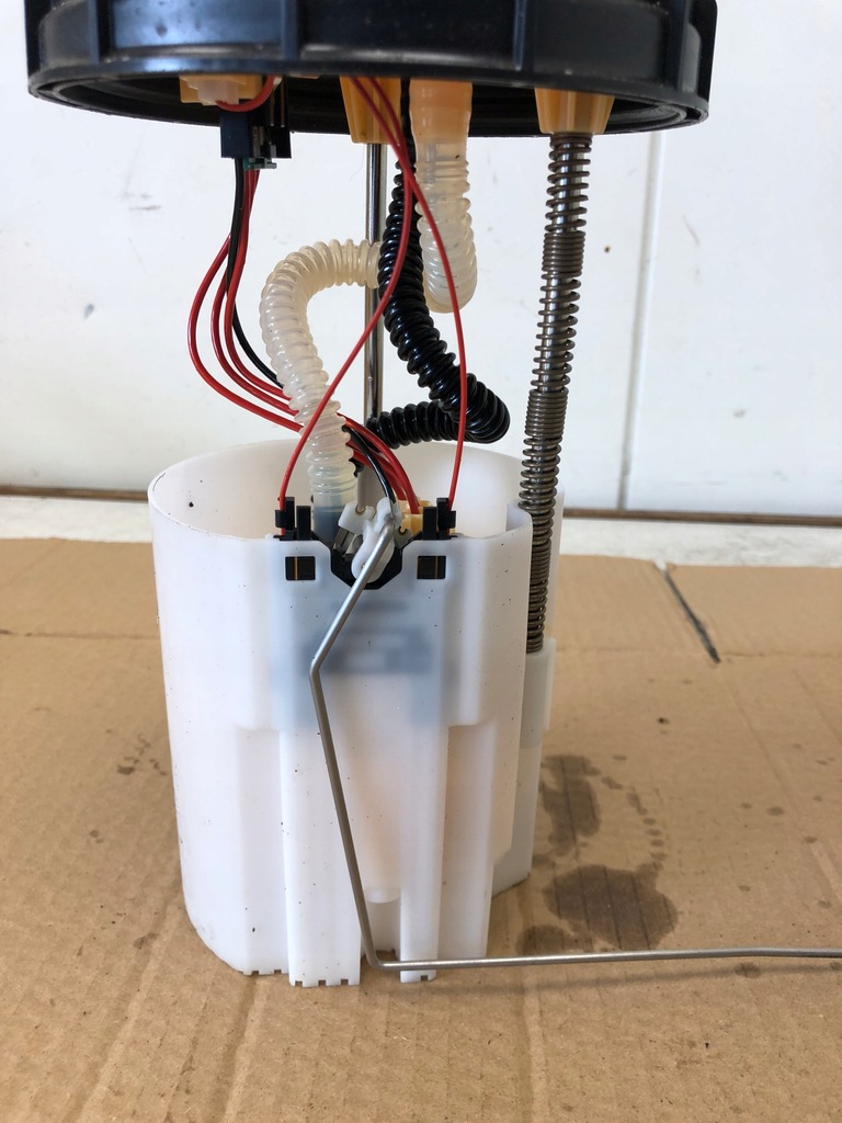 фото №4, Насос топлива renault master iii iv 172026697r