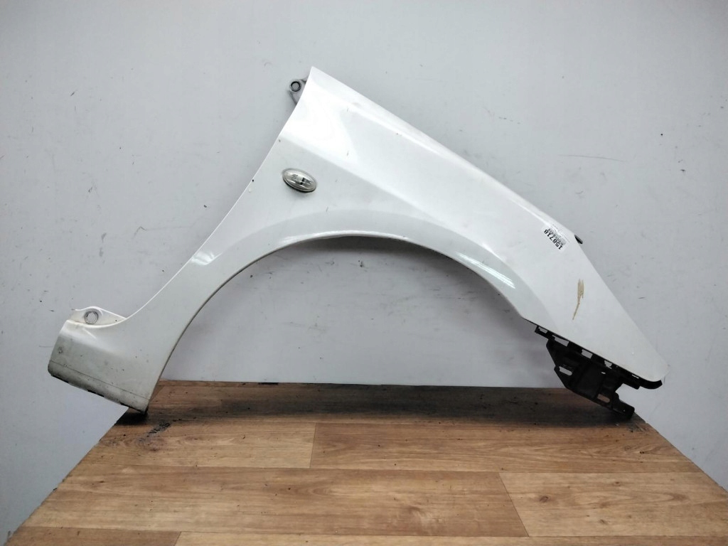 фото №1, Peugeot 307 lift крила передній правий