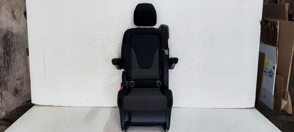 фото №1, Mercedes w447 lift v-klasa сиденье съемный задний isofix подлокотники