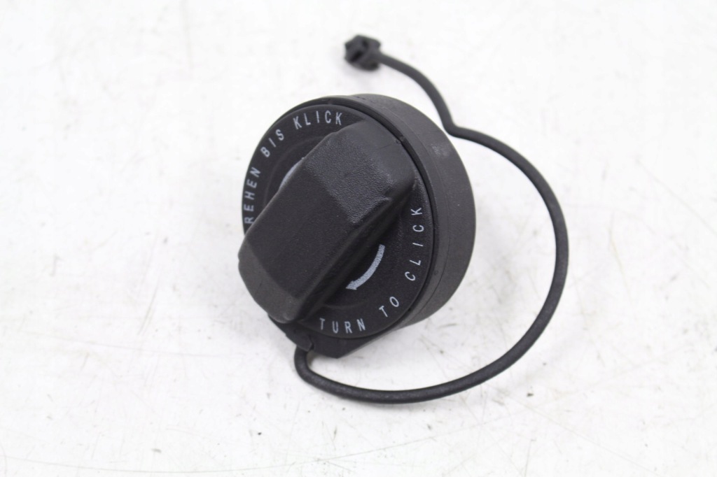 фото №2, Кришка заливної пального porsche 987 cayman 2007