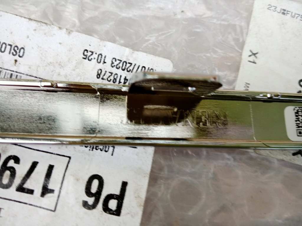 фото №3, Renault clio v хром бампера задня